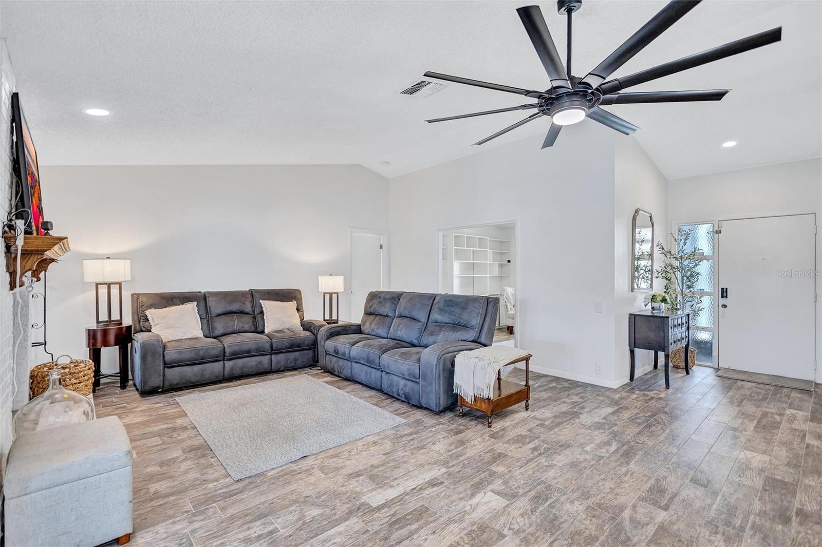 FAIRWAY SPRINGS - Residential