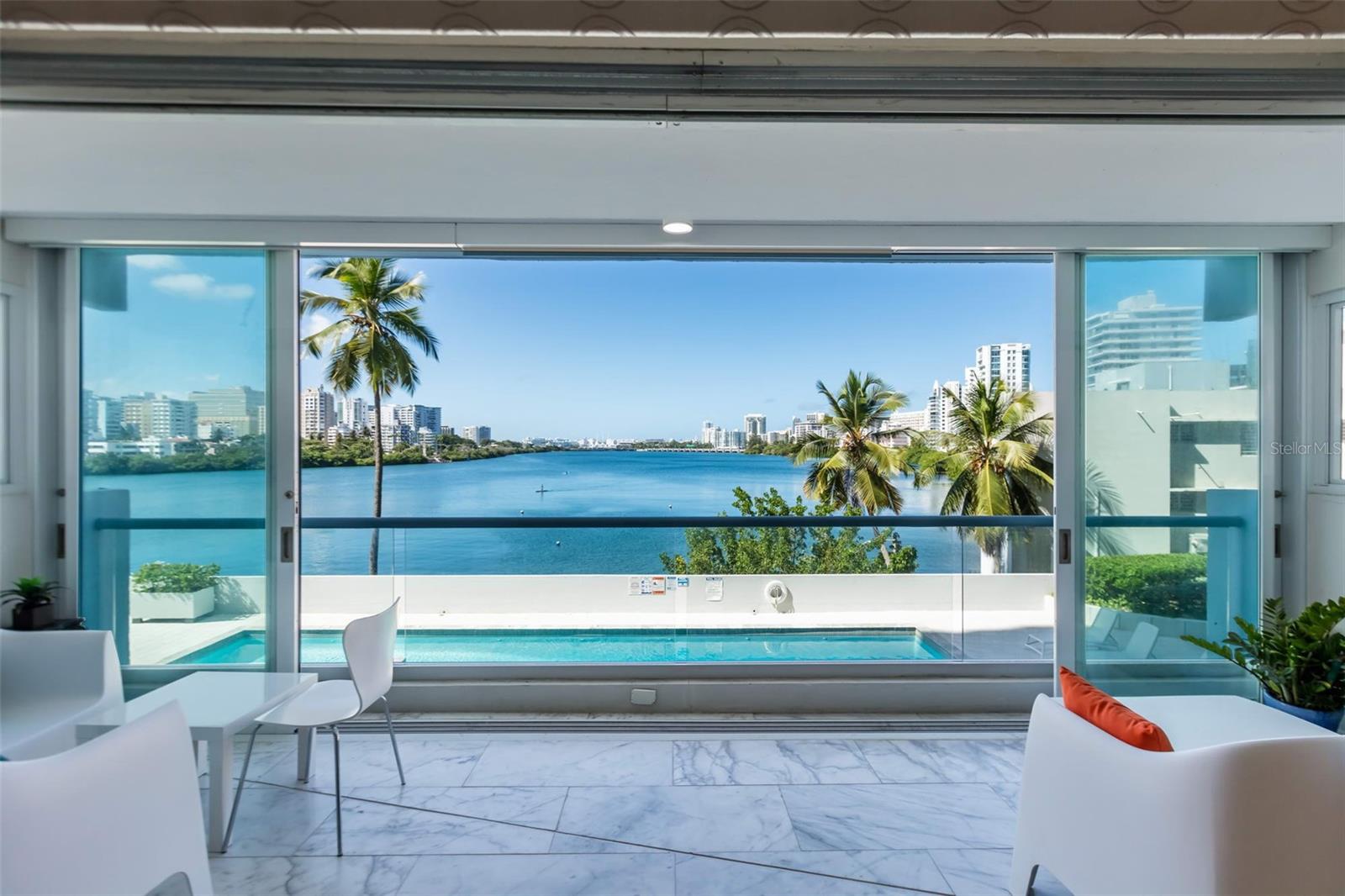 LAGUNA TERRACE CONDOMINIO - Residential Lease