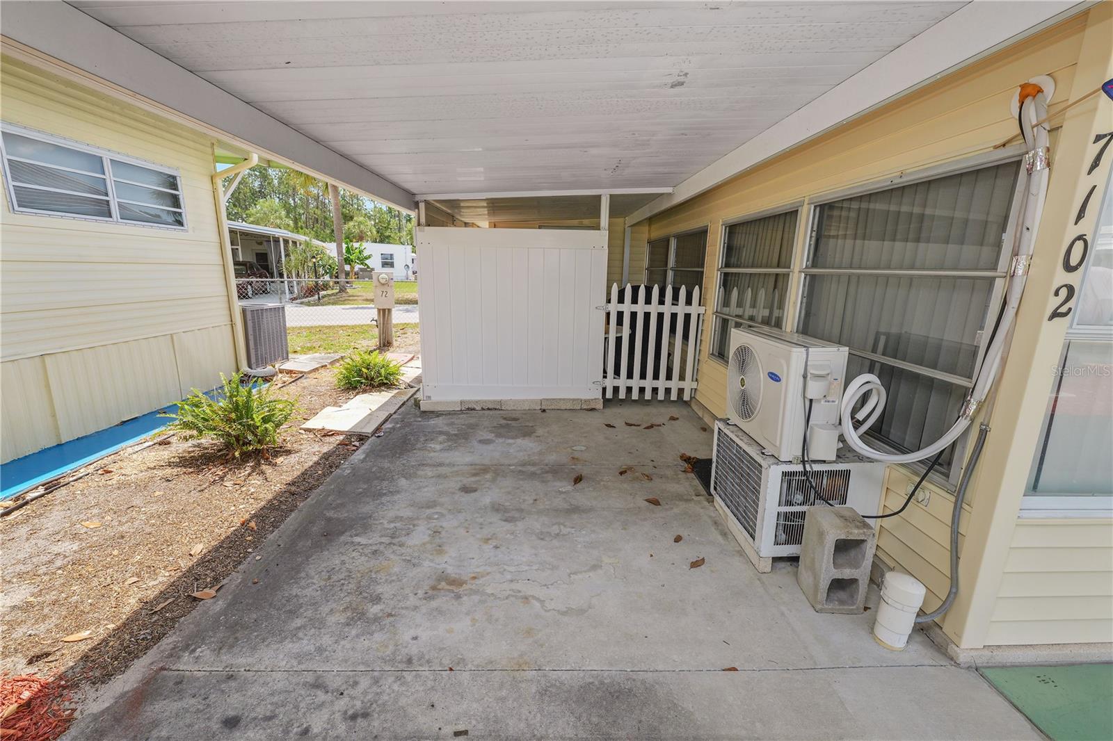 FAIRVIEW VILLAGE - Residential