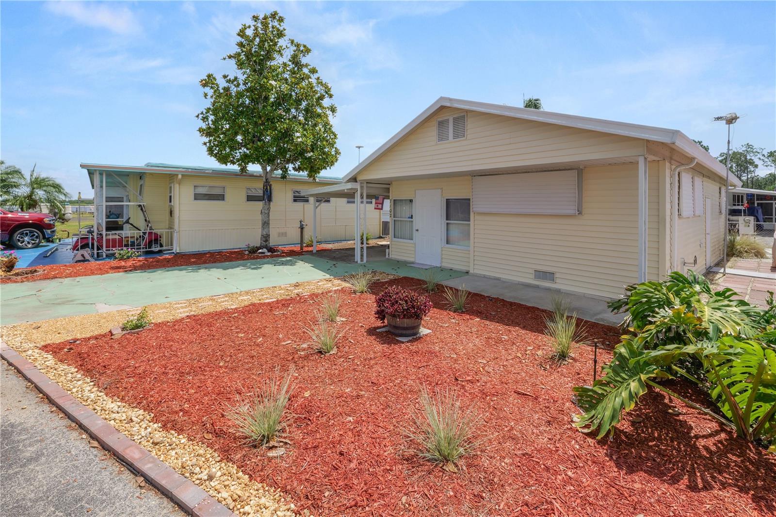 FAIRVIEW VILLAGE - Residential