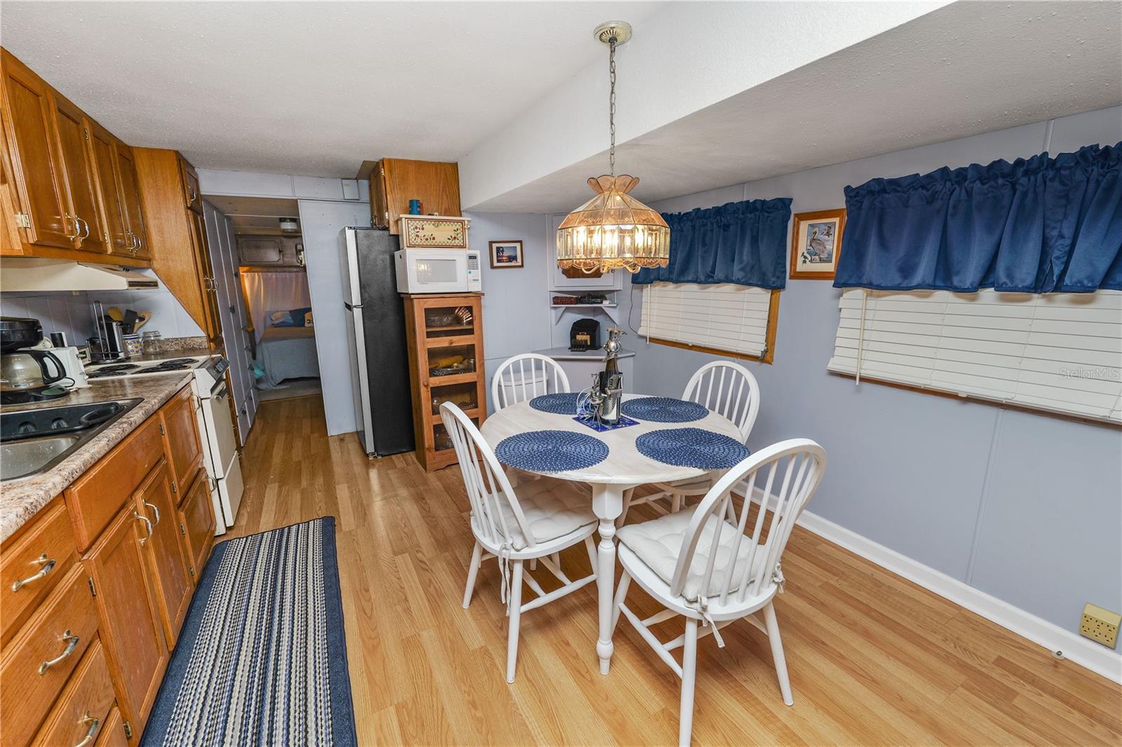 FAIRVIEW VILLAGE - Residential