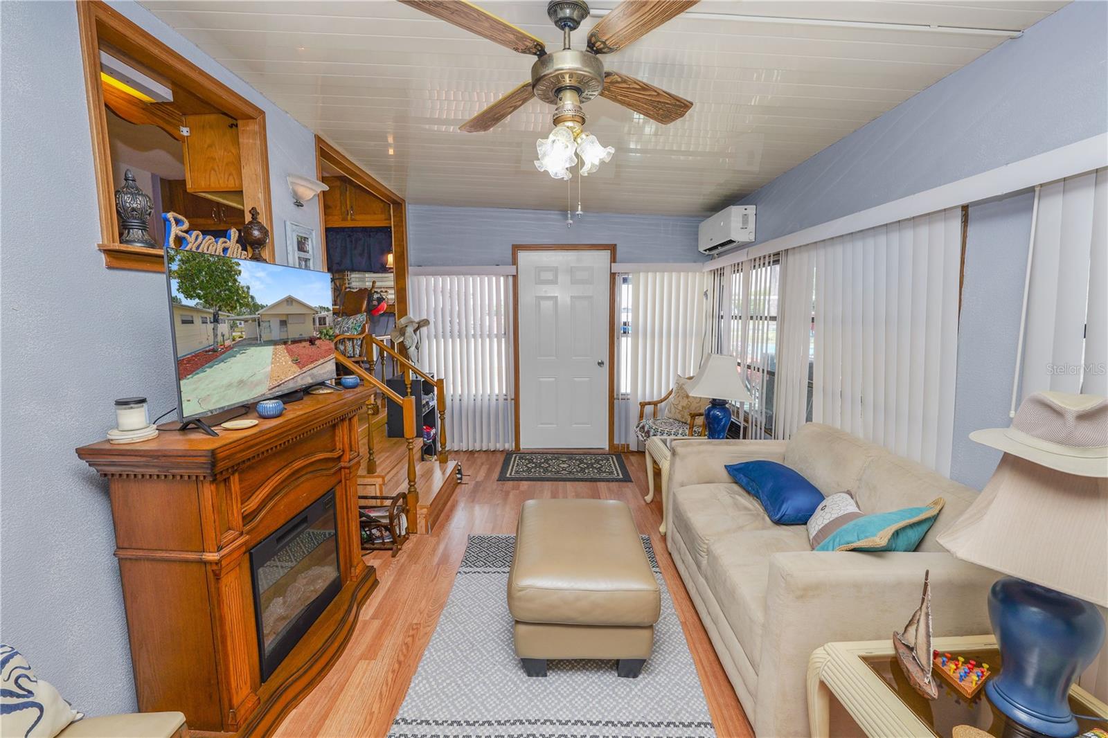 FAIRVIEW VILLAGE - Residential