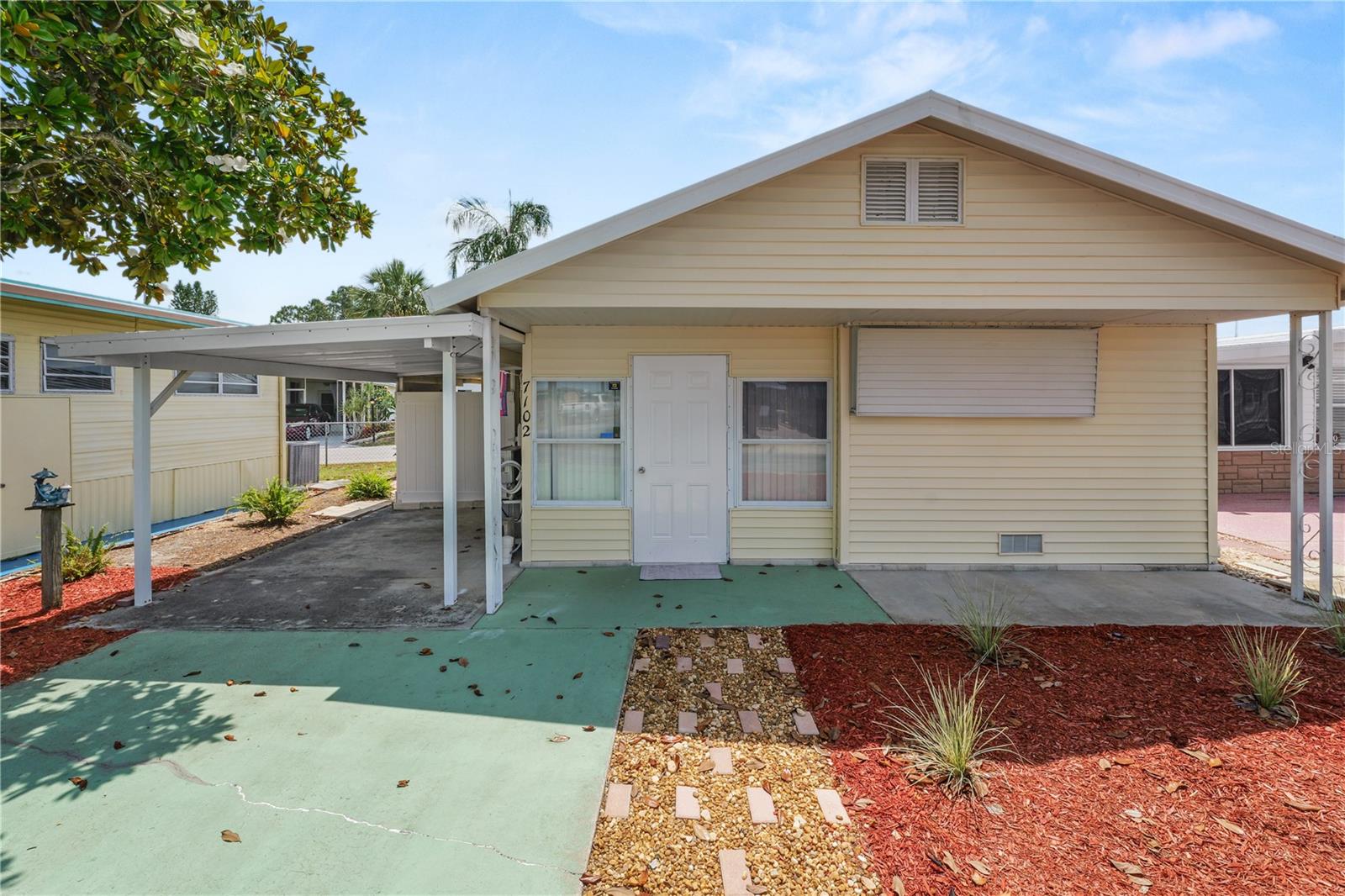 FAIRVIEW VILLAGE - Residential