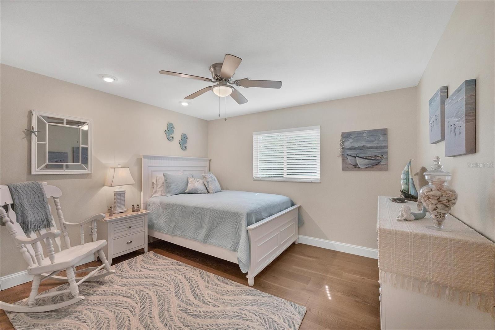 GULF COVE - Residential