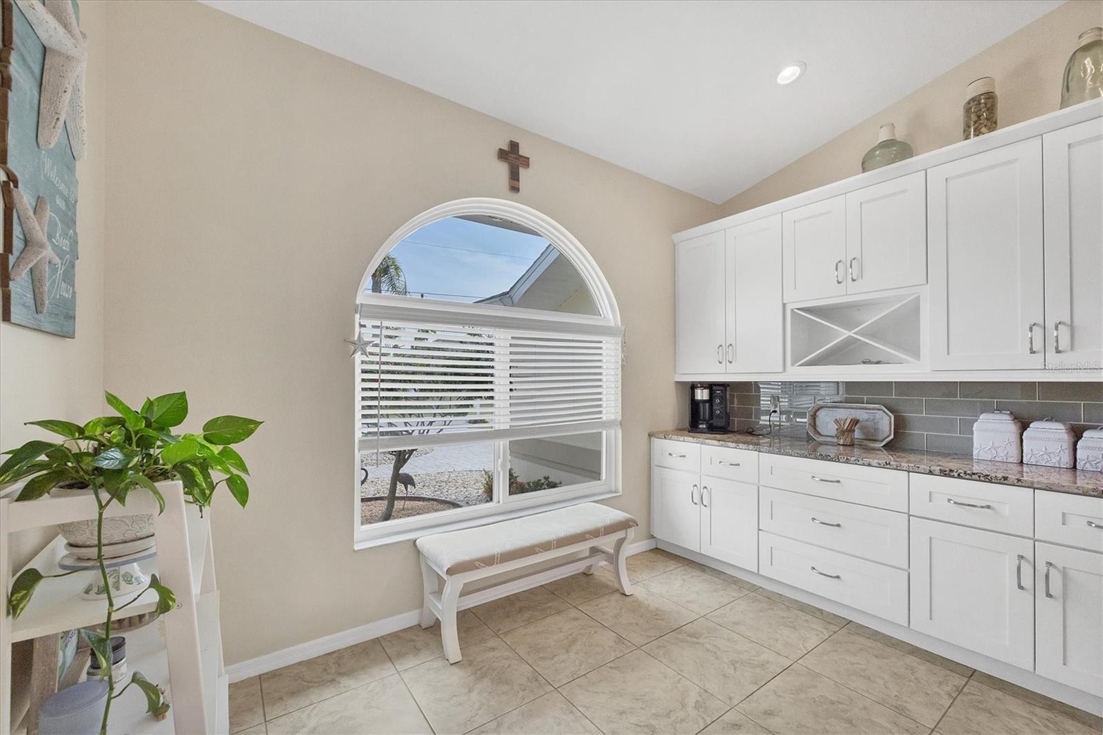 GULF COVE - Residential