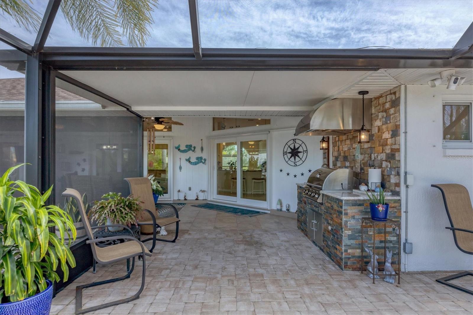 GULF COVE - Residential