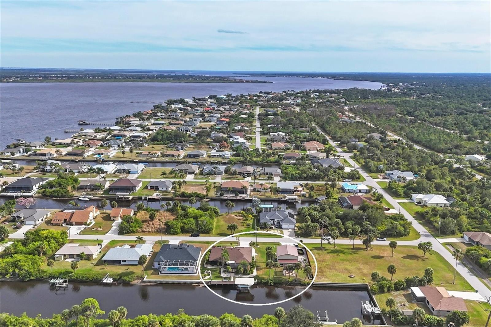 GULF COVE - Residential