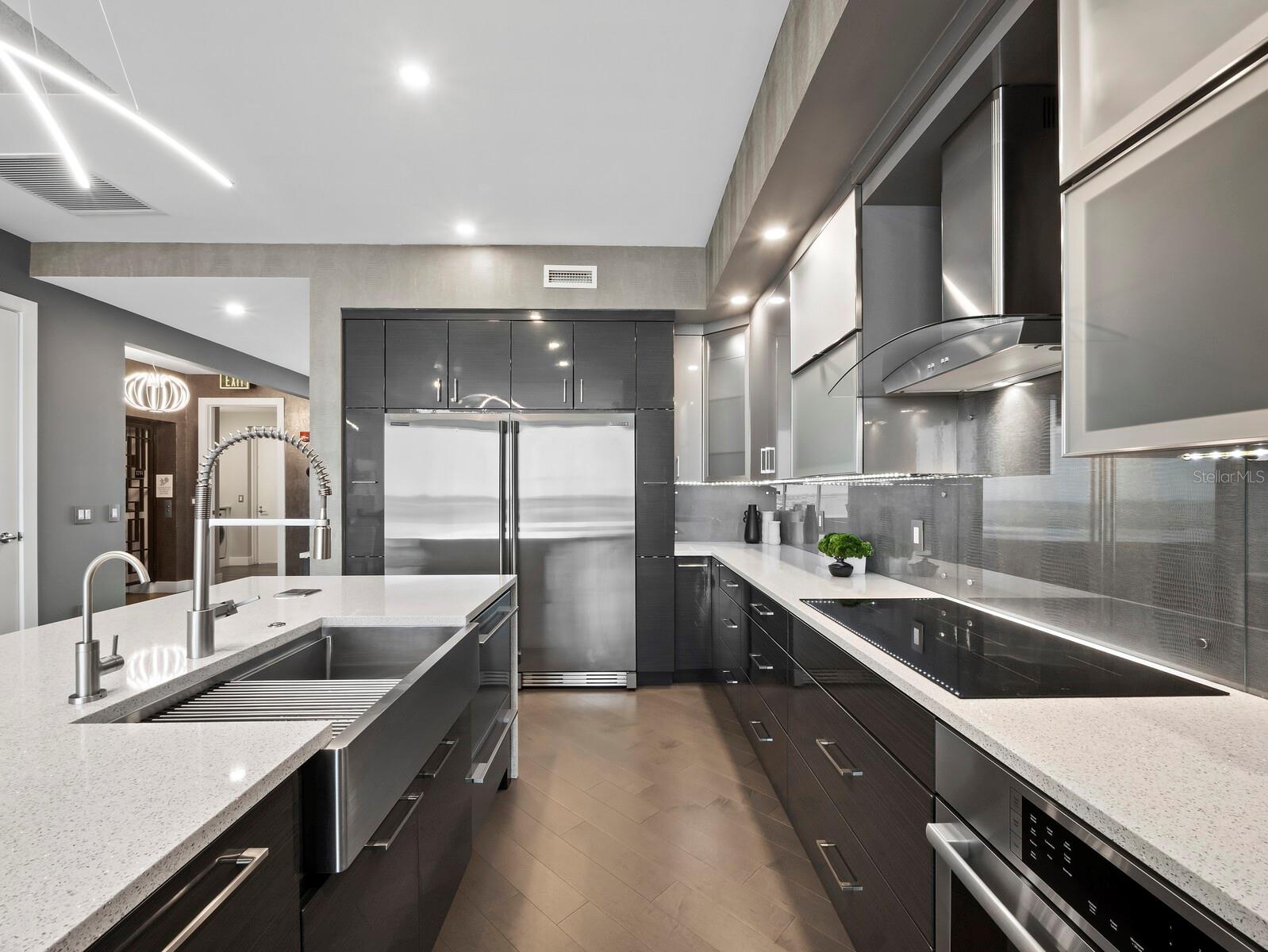 VUE SARASOTA BAY - Residential