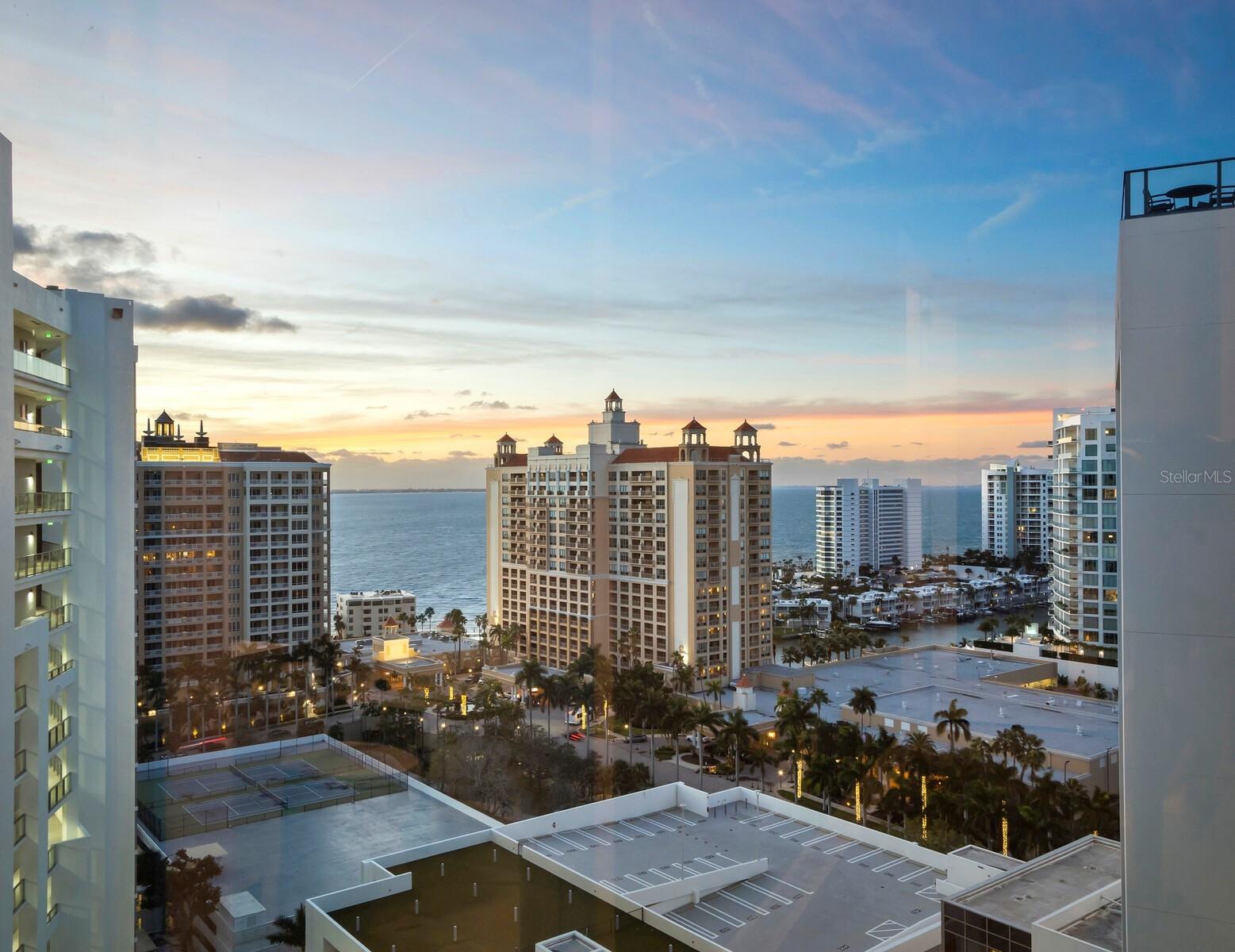 VUE SARASOTA BAY - Residential