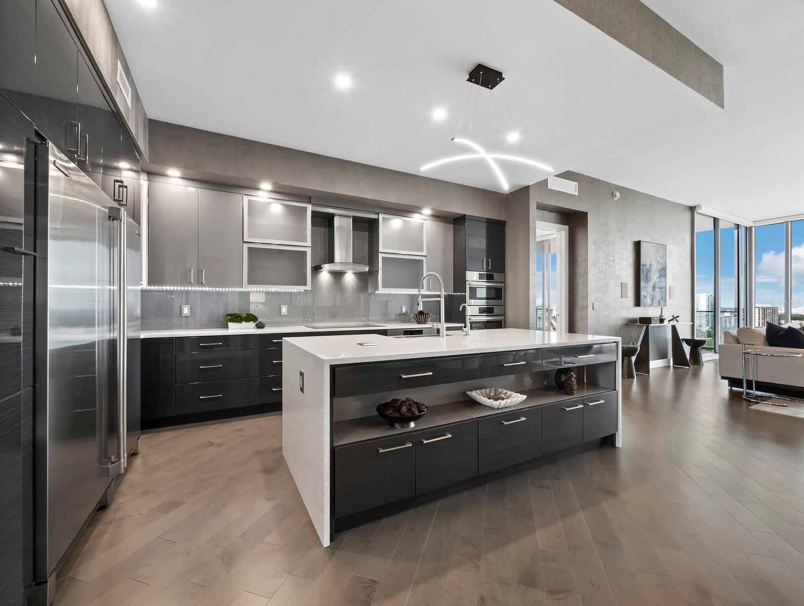 VUE SARASOTA BAY - Residential