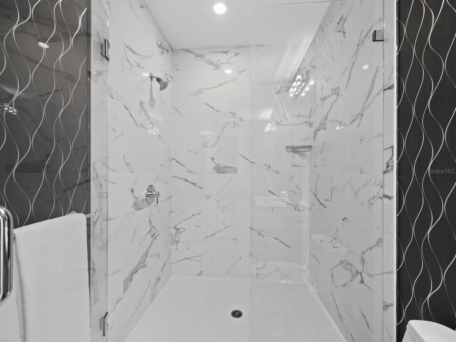 VUE SARASOTA BAY - Residential