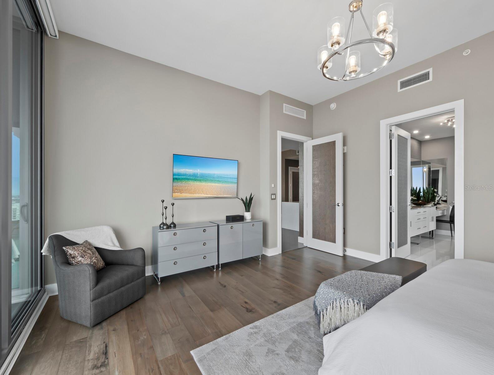 VUE SARASOTA BAY - Residential