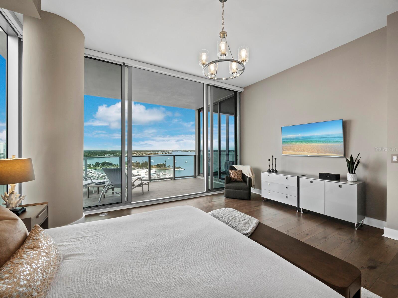 VUE SARASOTA BAY - Residential