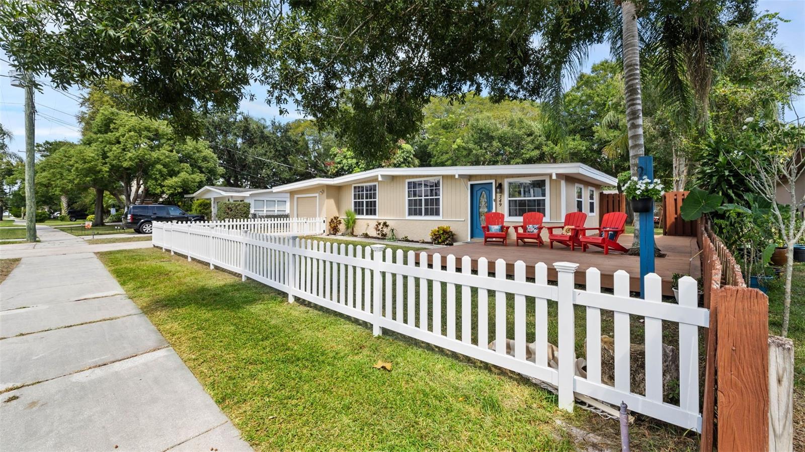OLDSMAR COUNTRY CLUB ESTATES SEC 1 - Residential