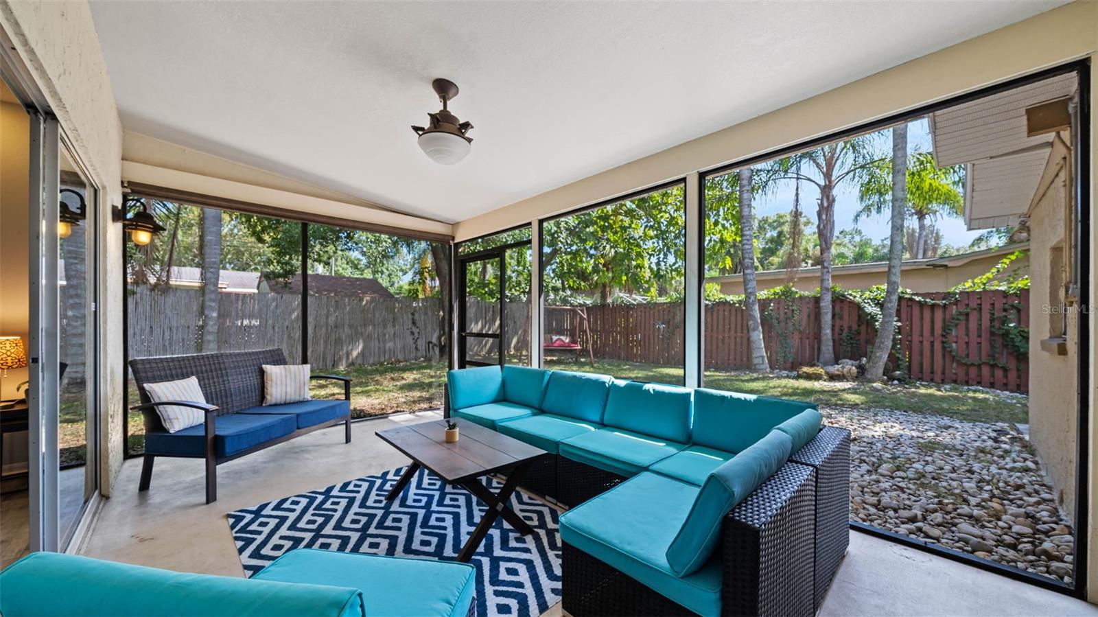 OLDSMAR COUNTRY CLUB ESTATES SEC 1 - Residential