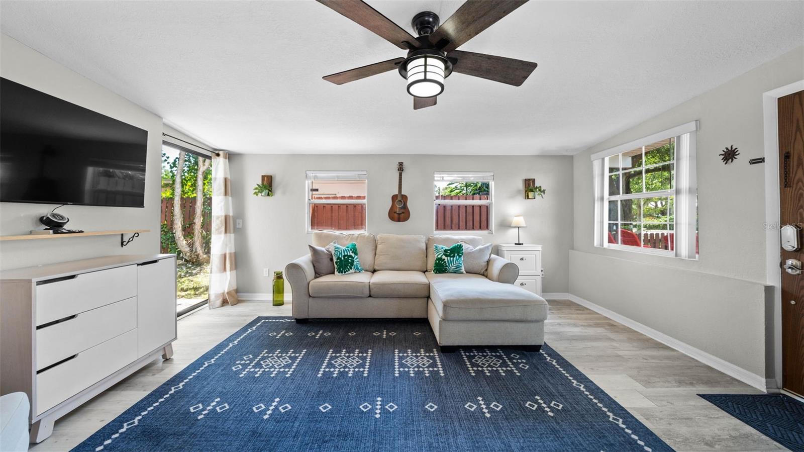 OLDSMAR COUNTRY CLUB ESTATES SEC 1 - Residential