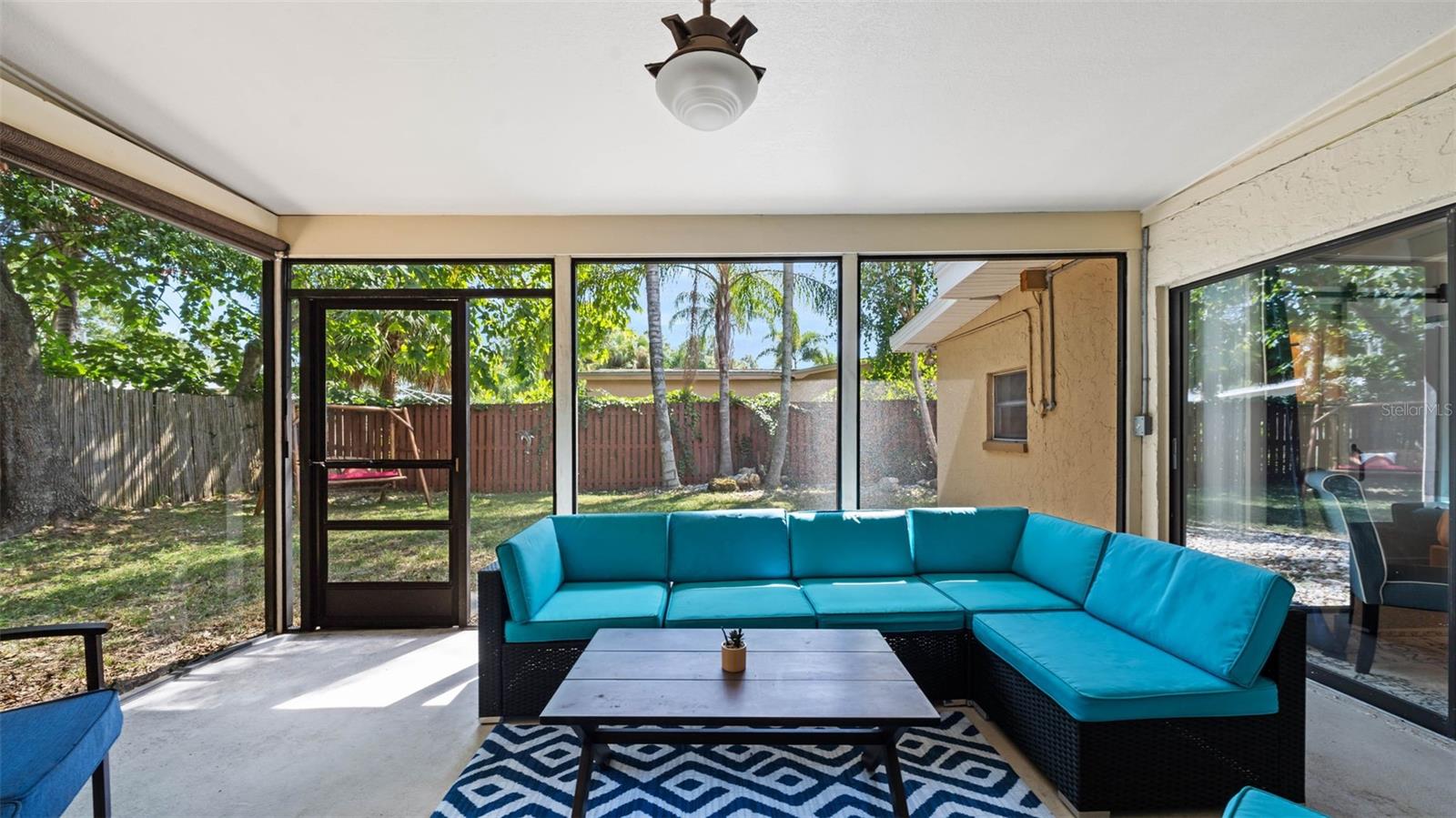 OLDSMAR COUNTRY CLUB ESTATES SEC 1 - Residential