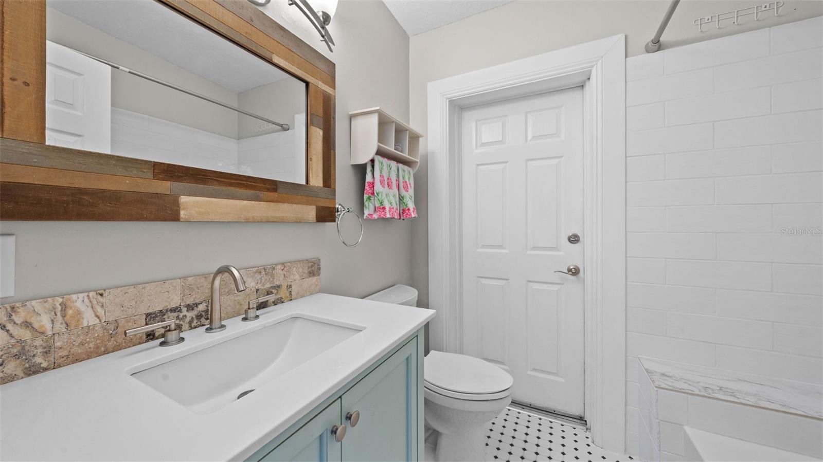 OLDSMAR COUNTRY CLUB ESTATES SEC 1 - Residential