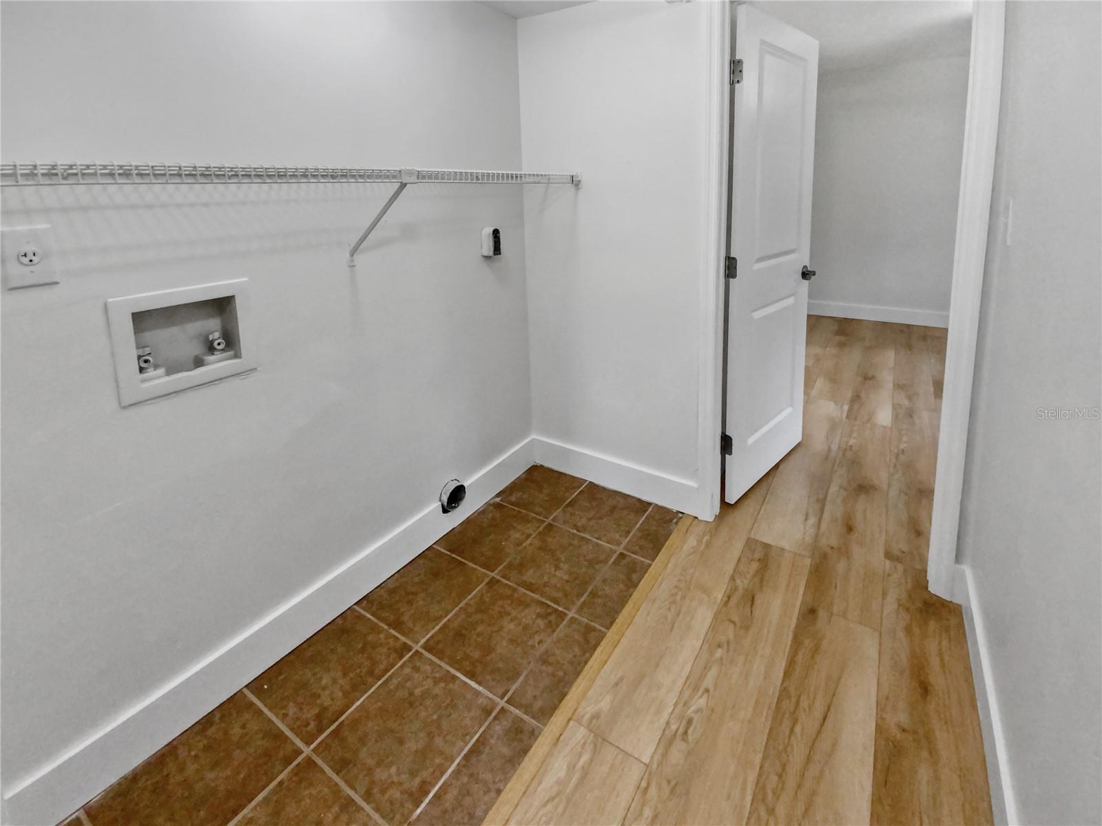 RESERVE AT WEKIVA BEND A CONDO - Residential
