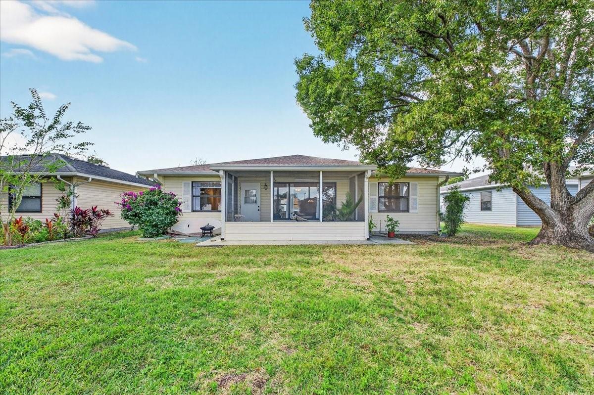 COLONNADES PH 2 - Residential