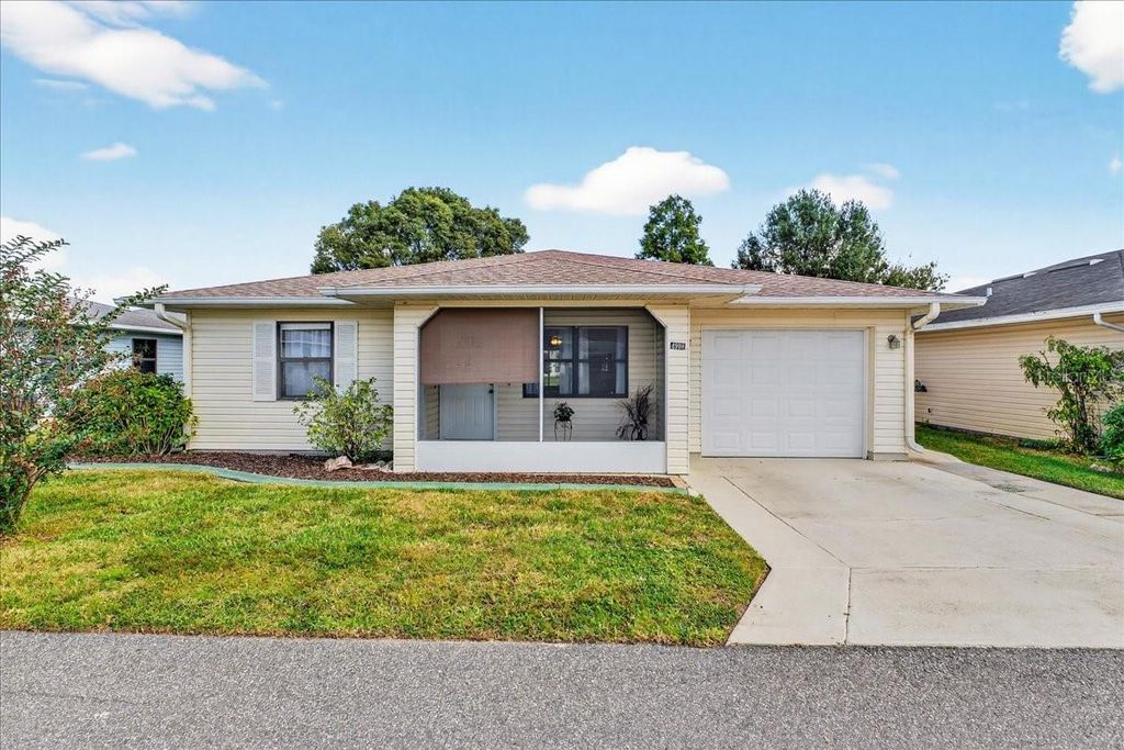 Photo of 4908 Dawnview Lane, Lakeland, FL 33811 (MLS # P4936997)