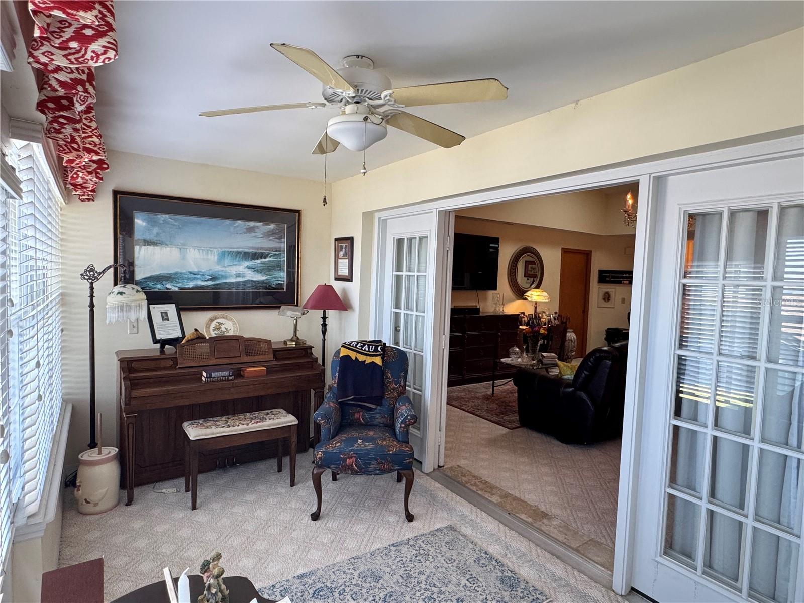 CHERRY KNOLL - Residential