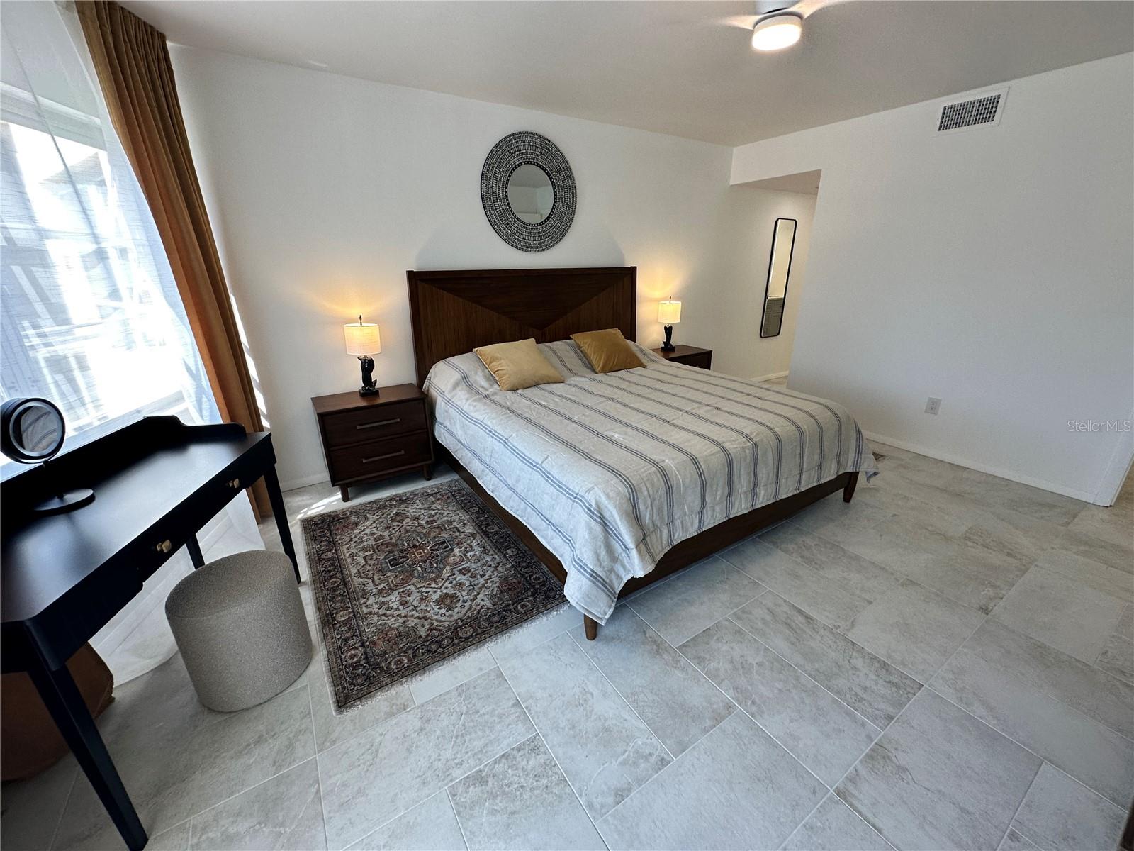 SIESTA HARBOR II - Residential Lease