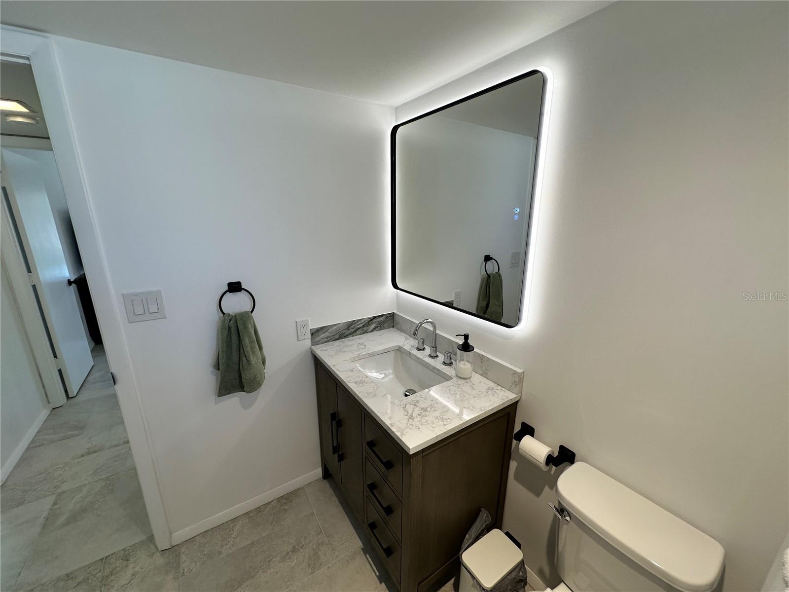 SIESTA HARBOR II - Residential Lease