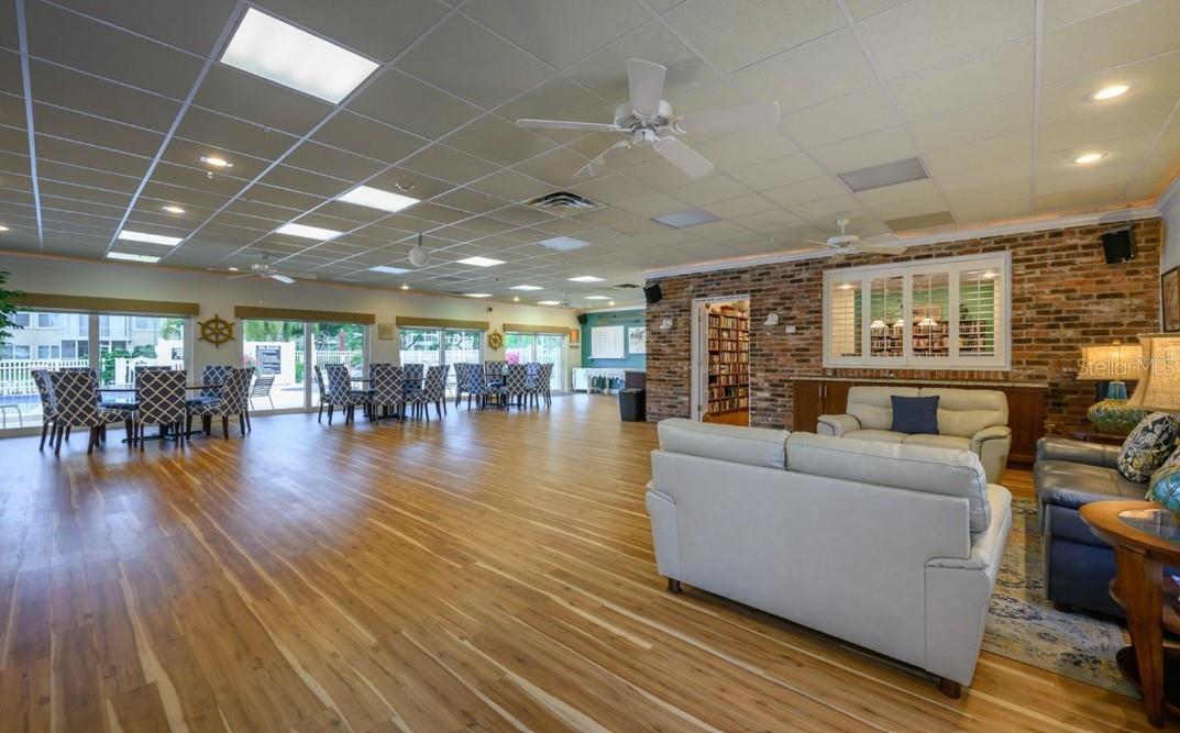 SIESTA HARBOR II - Residential Lease