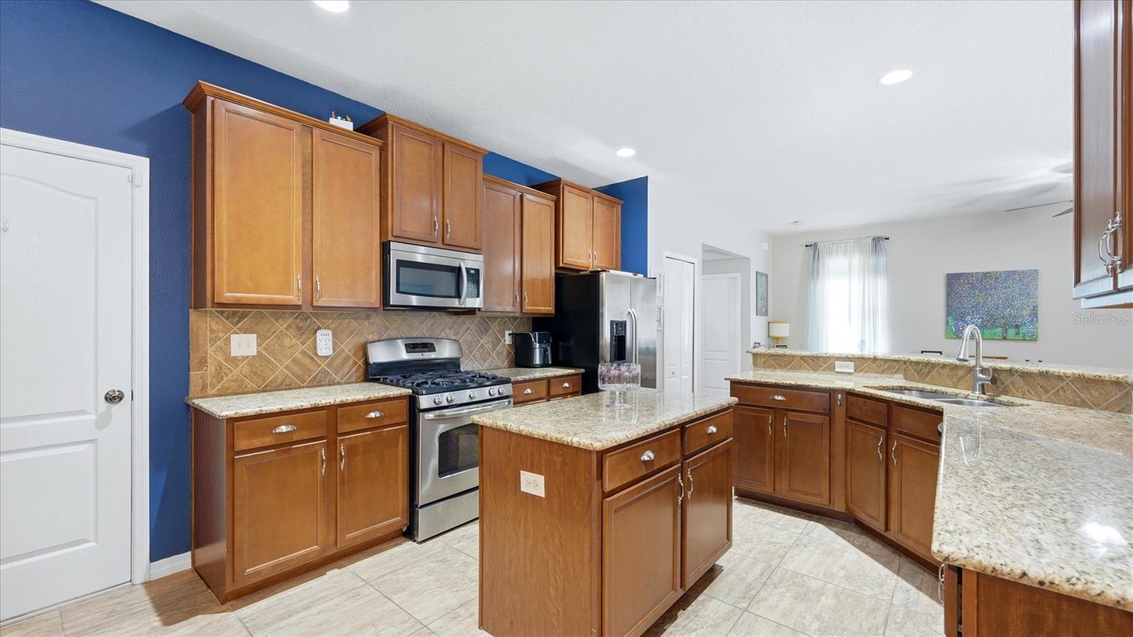 5666 AARON COURT