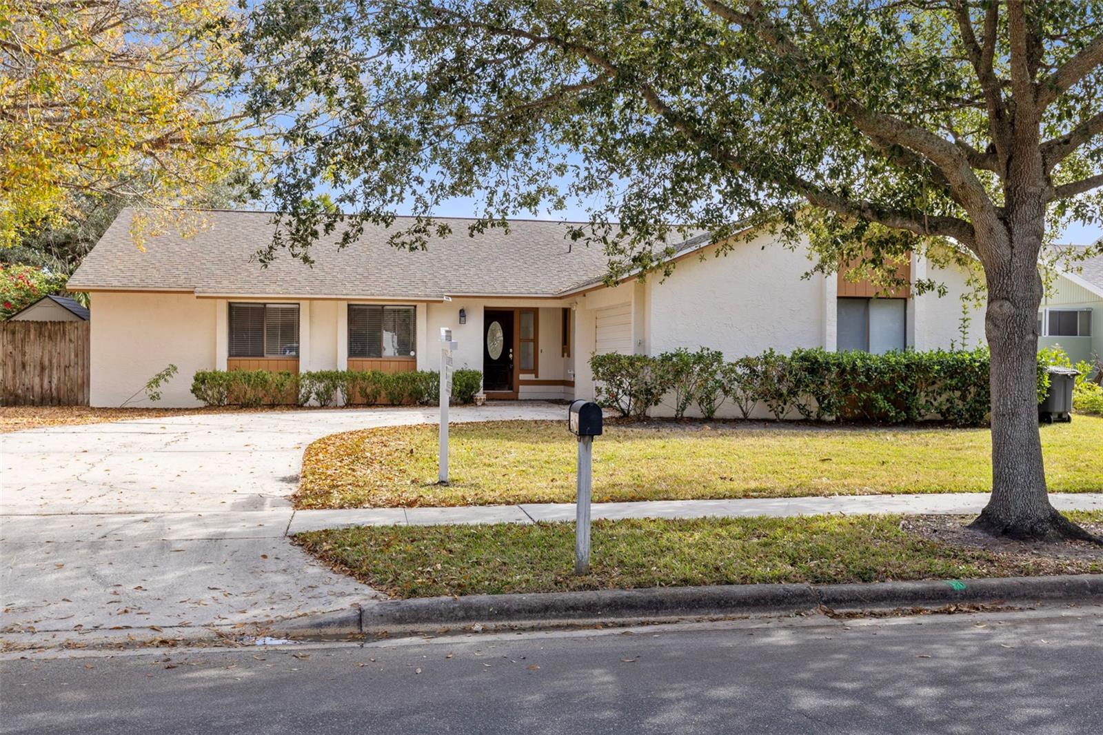 GOLFSIDE SEC 03 - Residential Lease