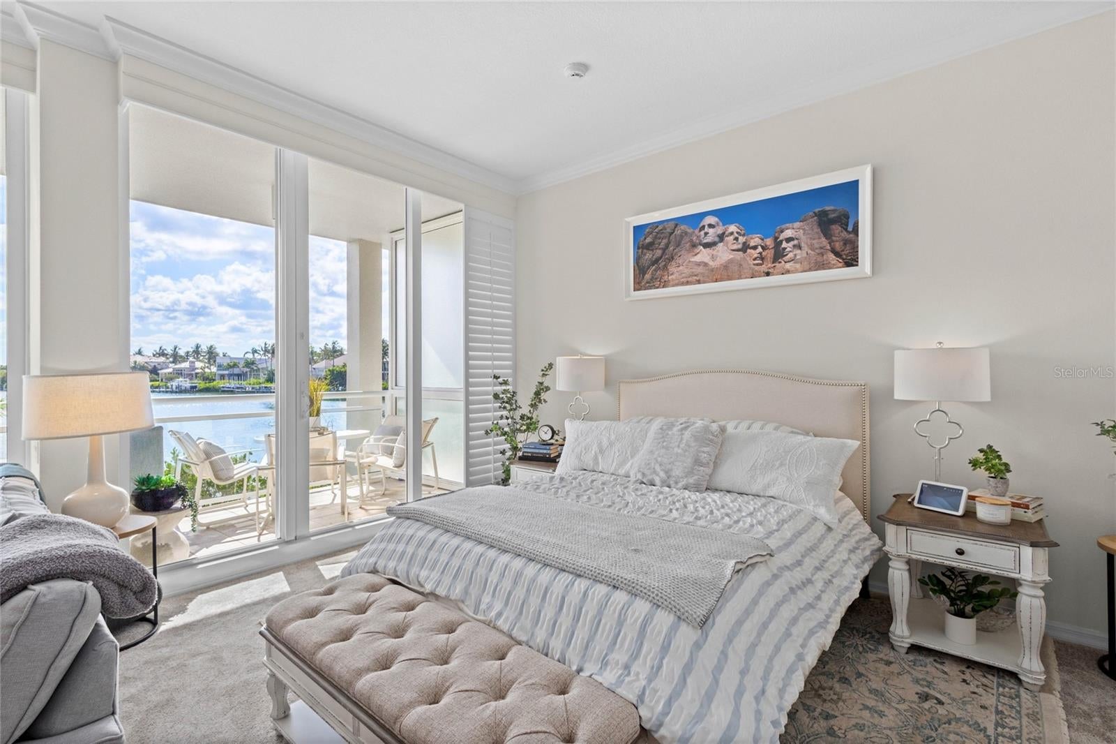225 SANDS POINT ROAD 6103