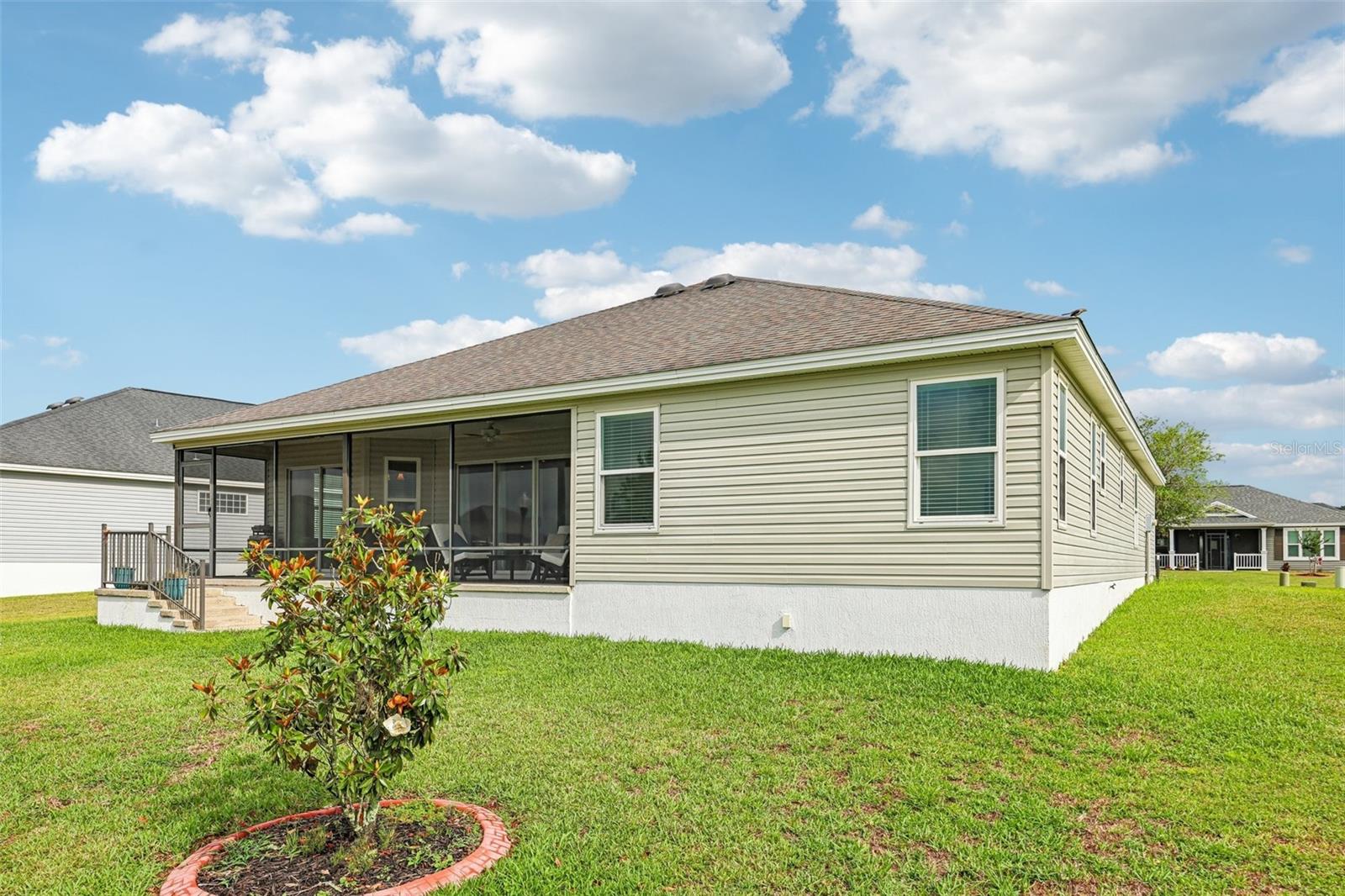 OXFORD OAKS PH 2 UN #833 - Residential