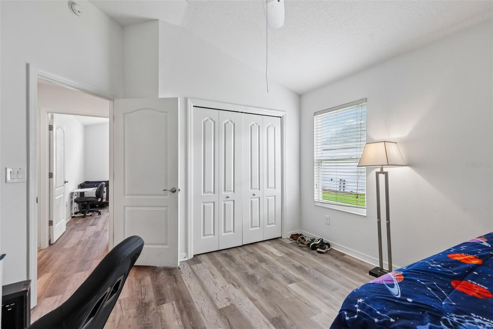 OXFORD OAKS PH 2 UN #833 - Residential