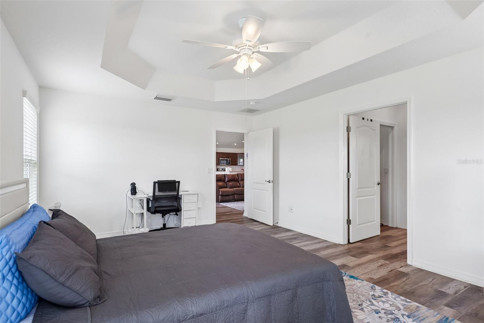 OXFORD OAKS PH 2 UN #833 - Residential