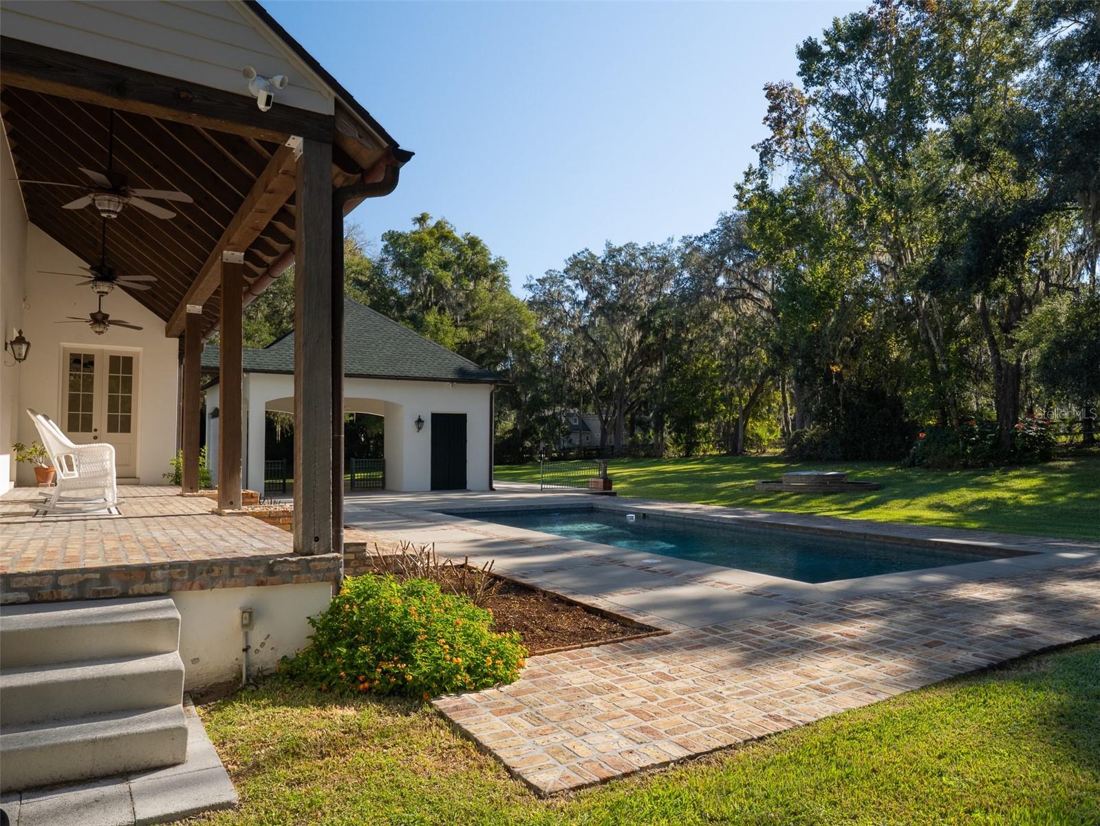 POLO LANE - Residential