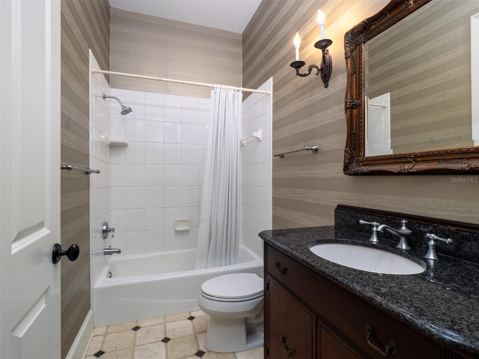 POLO LANE - Residential