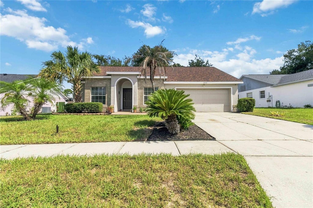 Photo of 2272 Bridgewood Trail, Orlando, FL 32818 (MLS # O6436491)