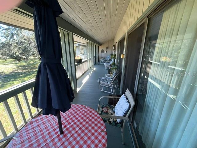 GRENELEFE CAMELOT CONDO UNIT 04 PH 01 - Residential