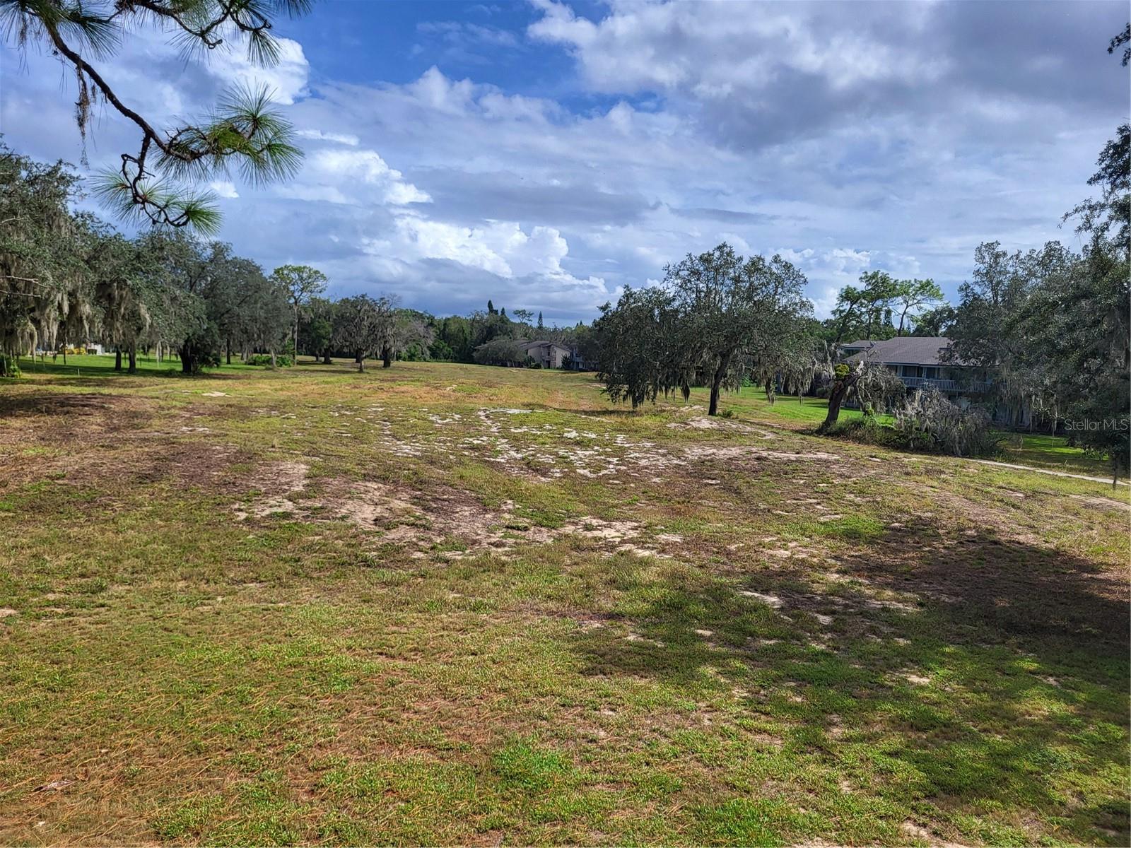 GRENELEFE CAMELOT CONDO UNIT 04 PH 01 - Residential