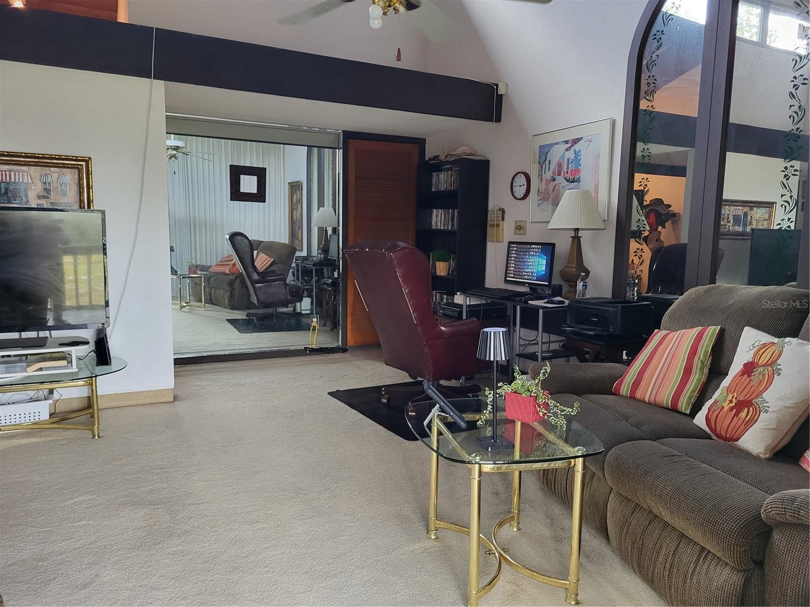 GRENELEFE CAMELOT CONDO UNIT 04 PH 01 - Residential