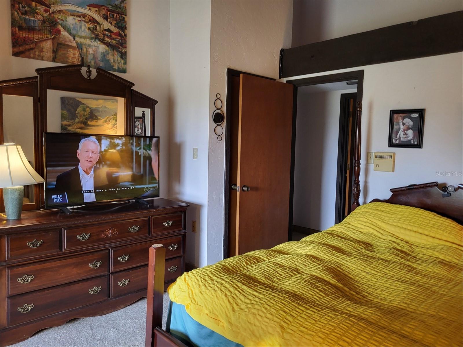 GRENELEFE CAMELOT CONDO UNIT 04 PH 01 - Residential