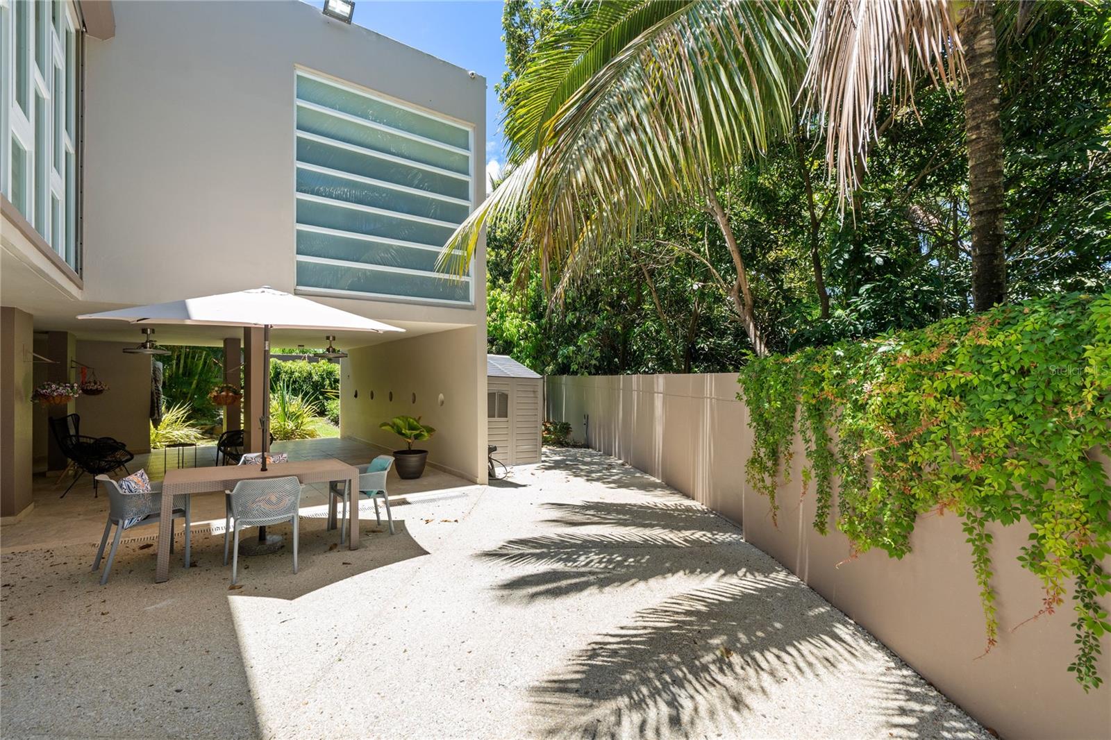 COLINAS DE PARKVILLE - Residential