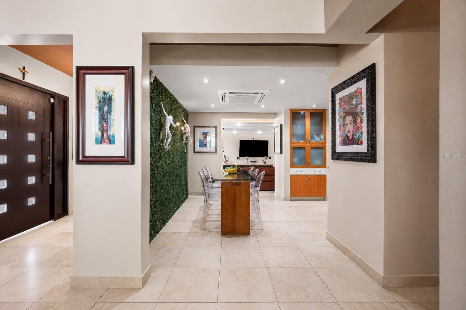 COLINAS DE PARKVILLE - Residential