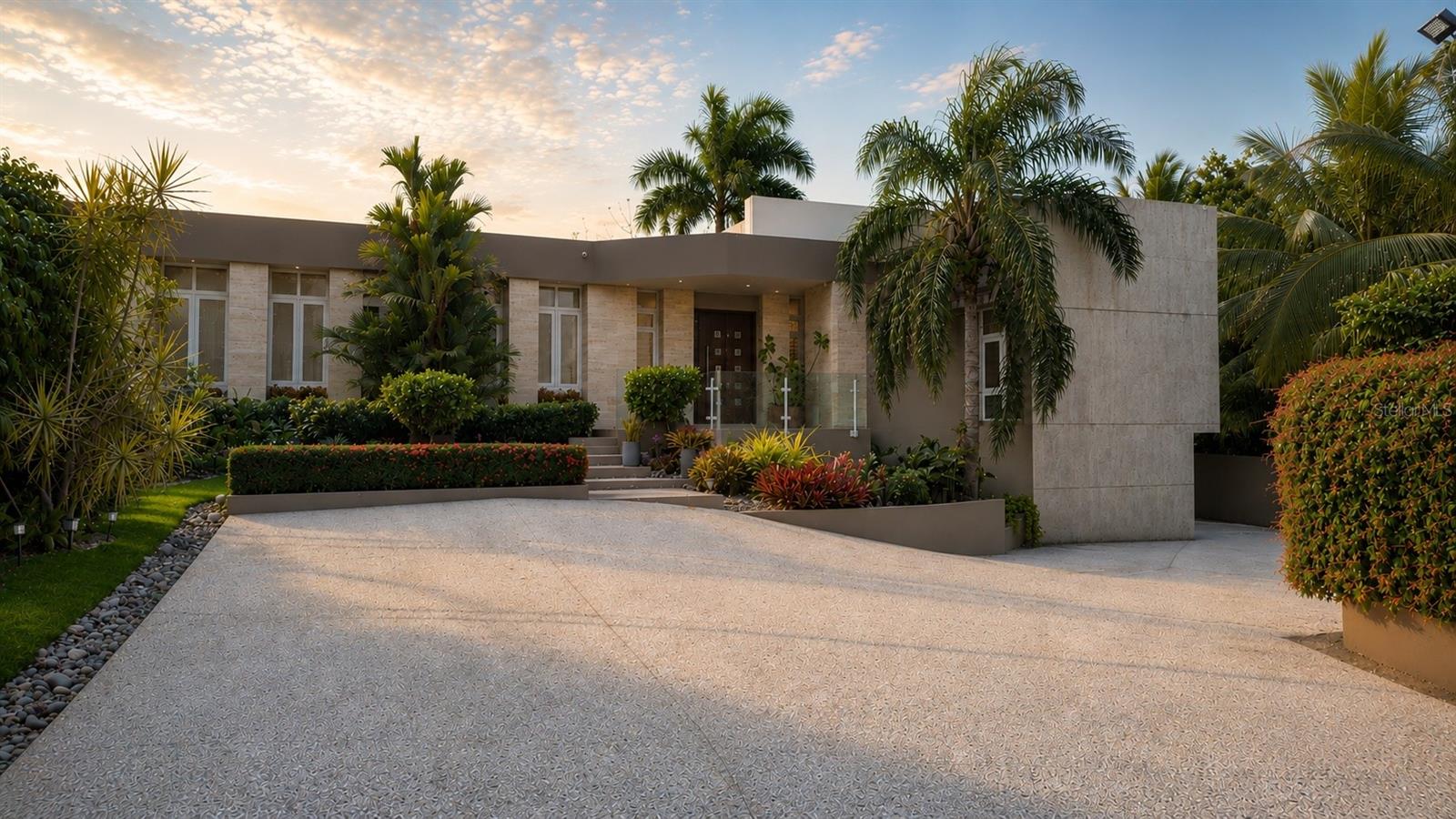 COLINAS DE PARKVILLE - Residential