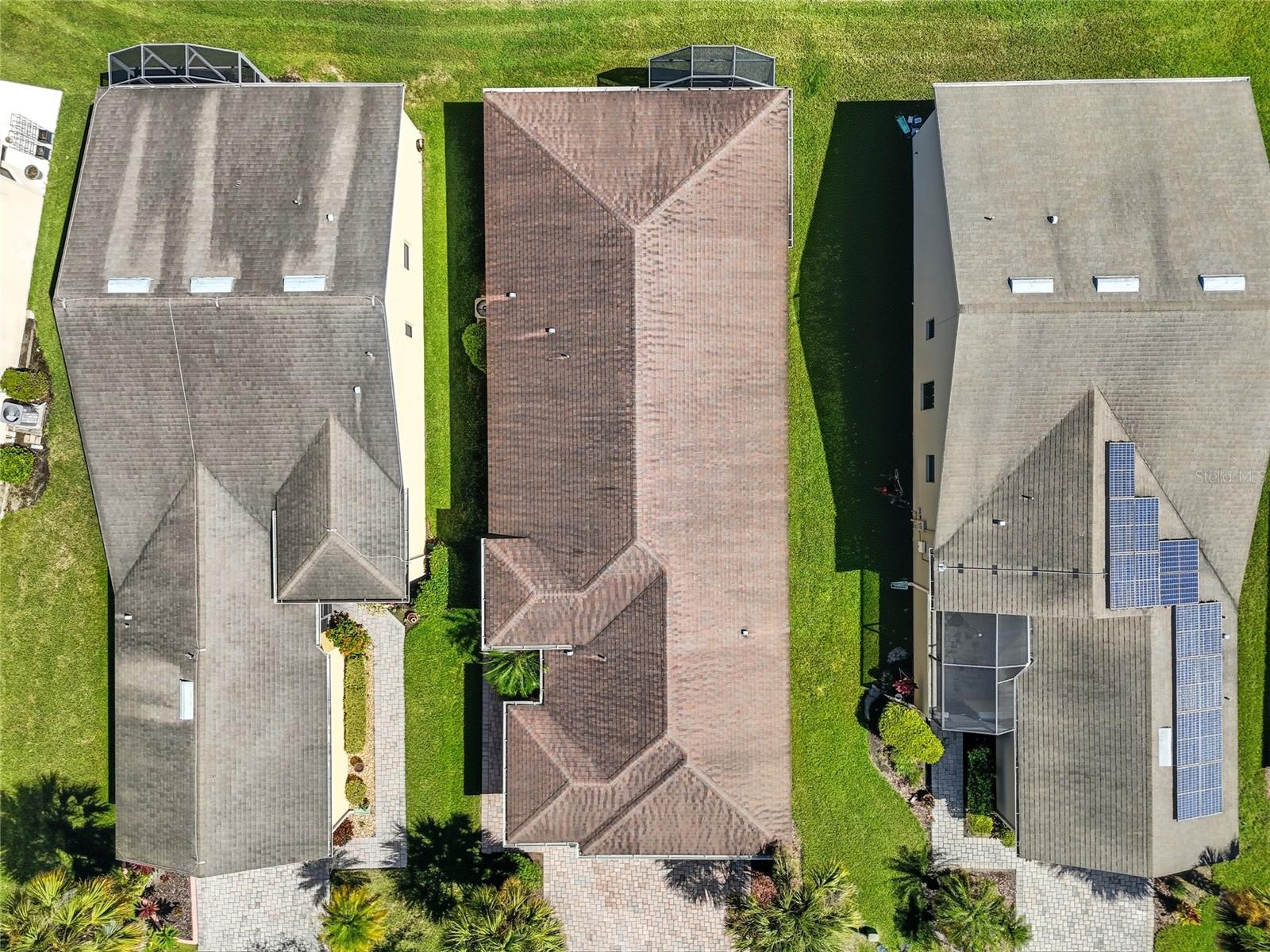 1824 PELICAN HILL WAY
