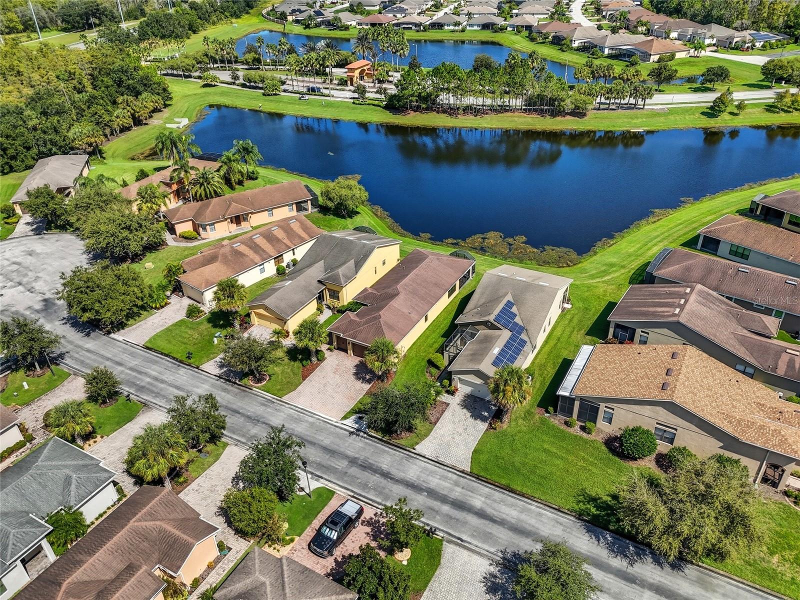 1824 PELICAN HILL WAY