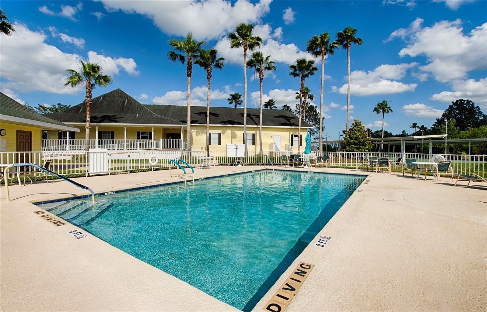 TAMPA BAY GOLF AND TENNIS CLUB - Residential