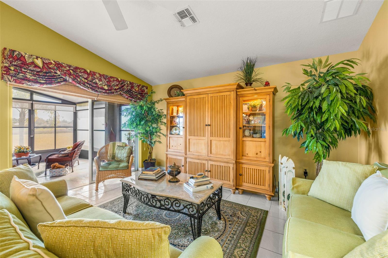 TAMPA BAY GOLF AND TENNIS CLUB - Residential
