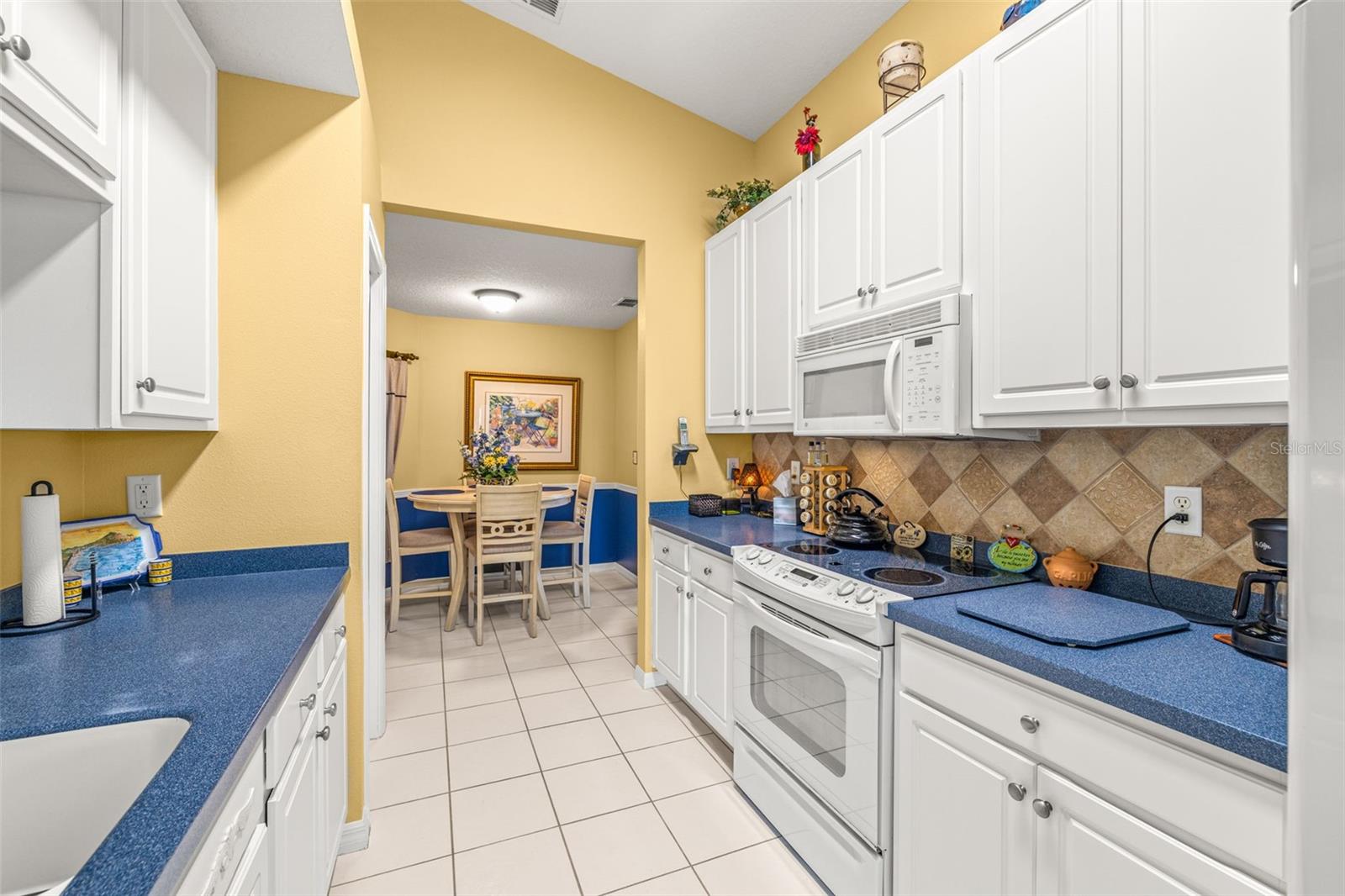 TAMPA BAY GOLF AND TENNIS CLUB - Residential